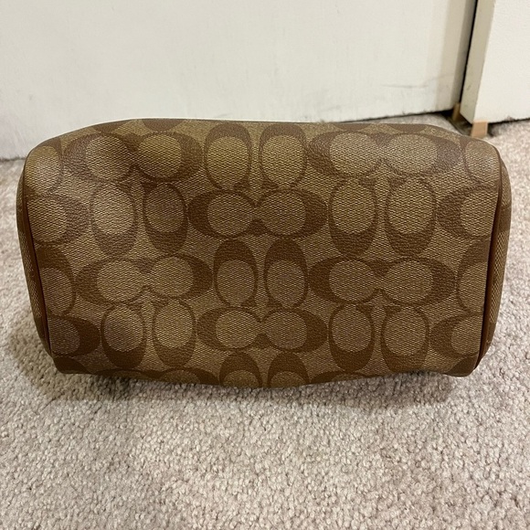 Coach Mini Bennett Satchel in Signature Canvas with Rainbow Animation - Picture 11 of 14